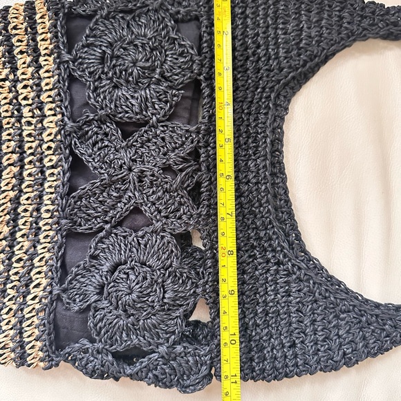 Straw woven bag by Zara ✨ - Picture 8 of 9